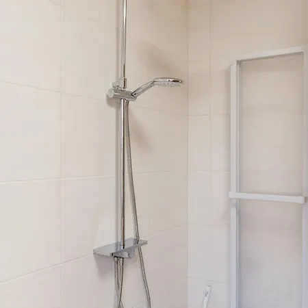 Cozyhomz Ferienwohnung Bis 5 Personen Mit Stellplatz Dresden Exterior foto