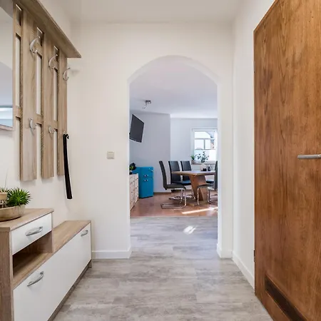 Cozyhomz Ferienwohnung Bis 5 Personen Mit Stellplatz Dresden Exterior foto